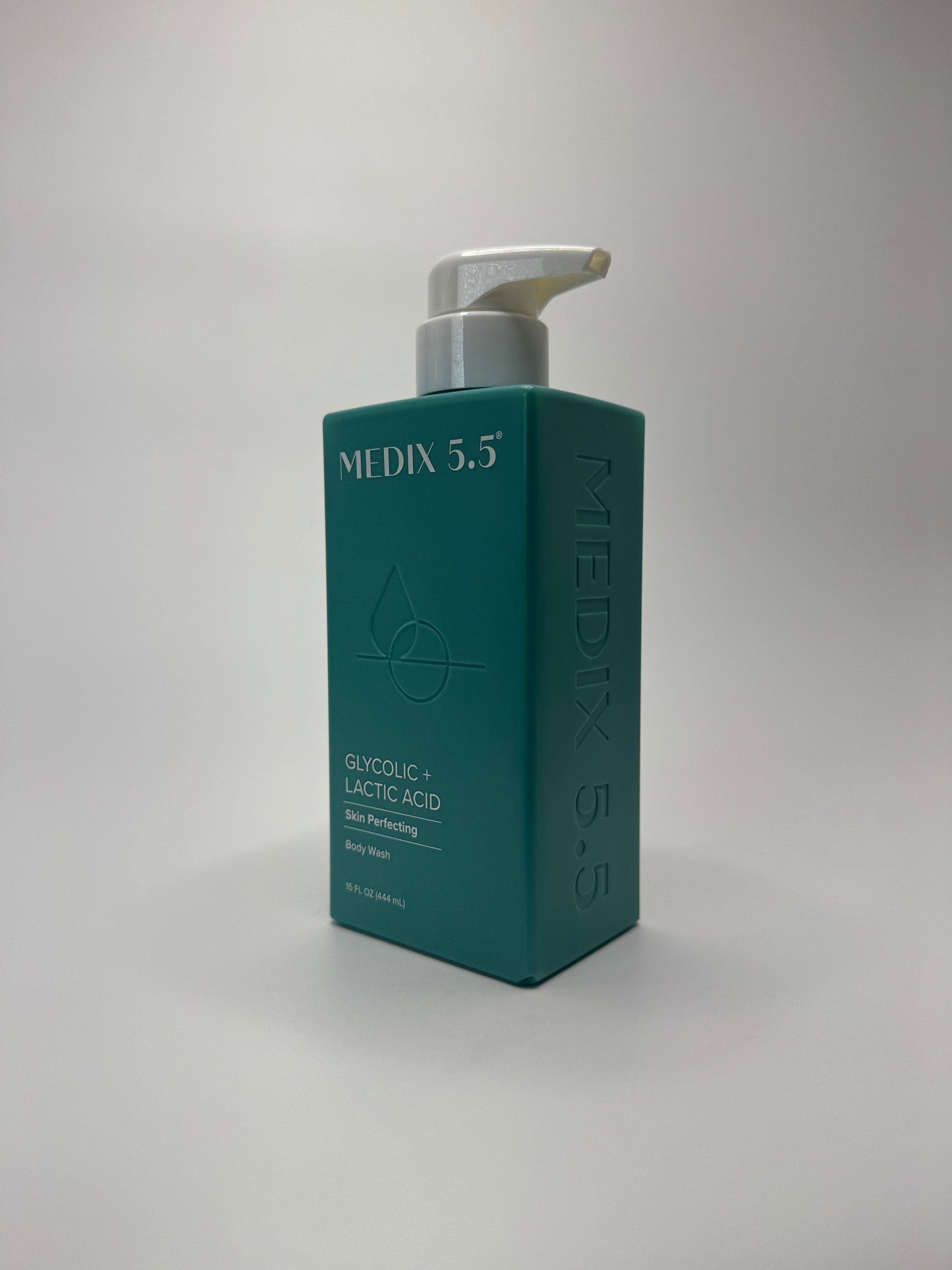 Medix 5.5 Glycolic + Lactic Acid Skin Perfecting Body Wash