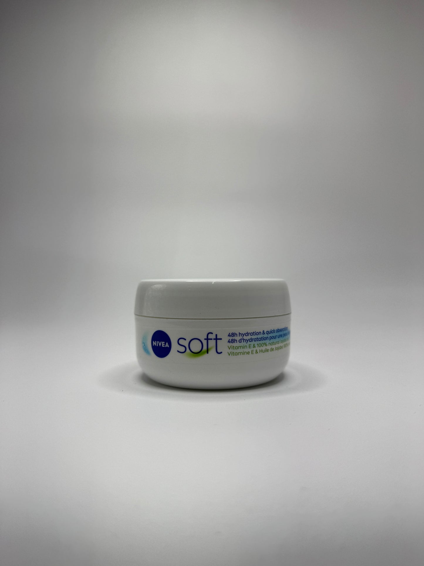 Nivea Soft Moisturizing Cream