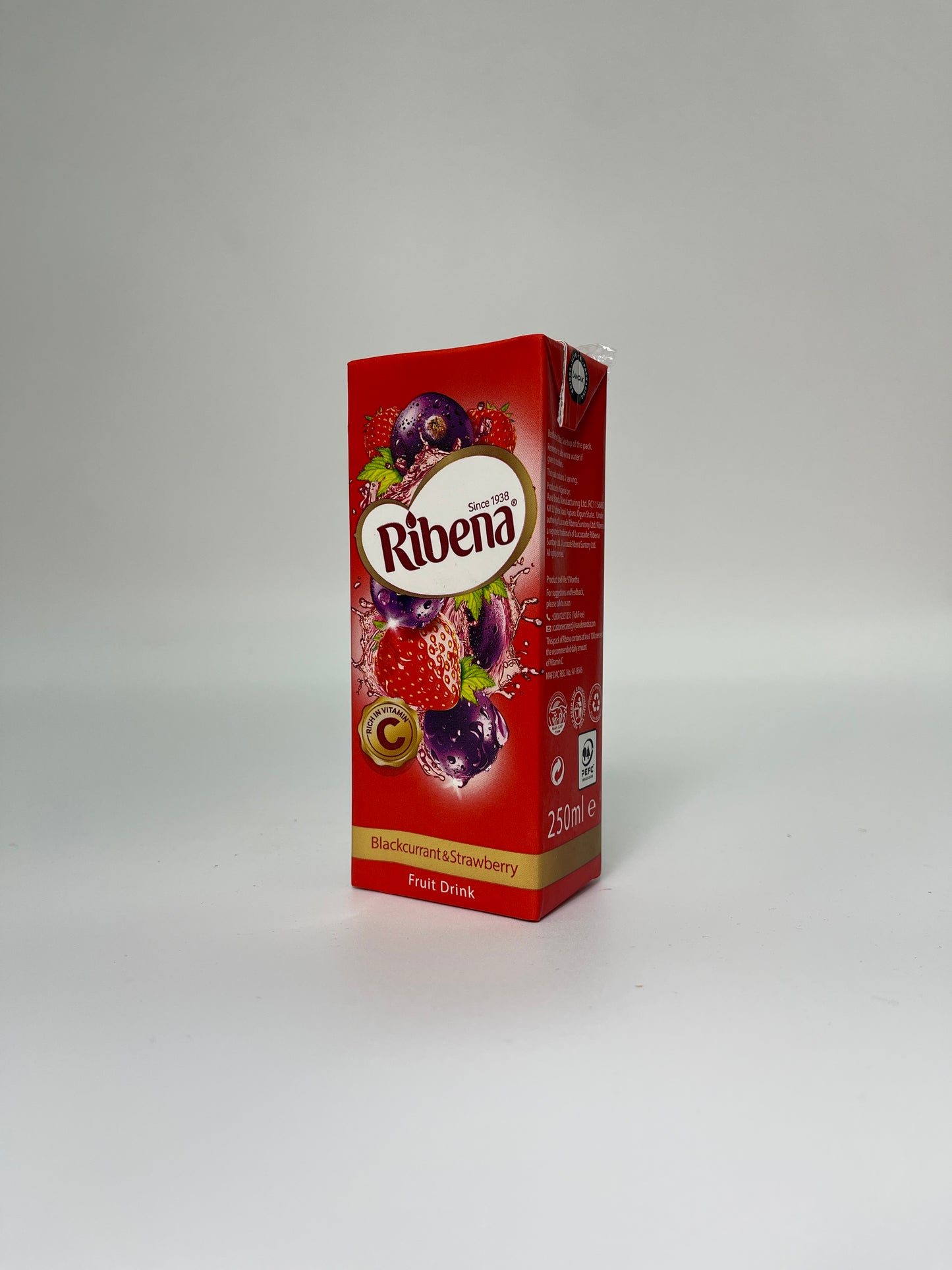 Ribena Blackcurrant & Strawbery (250ml)