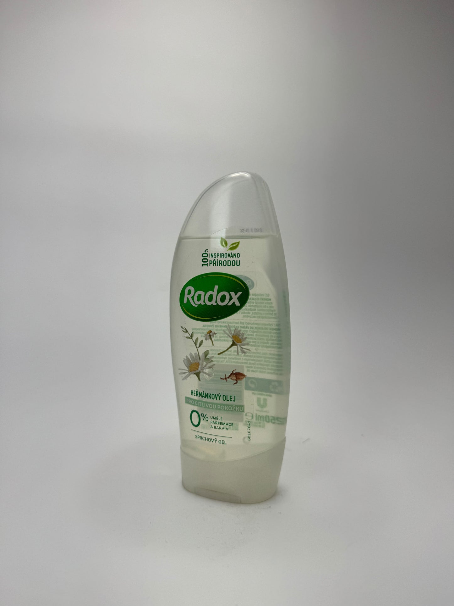 Radox Sensitive Chamomile Oil Shower Gel